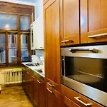 Apartment Joy City Victoriei 3-18 *