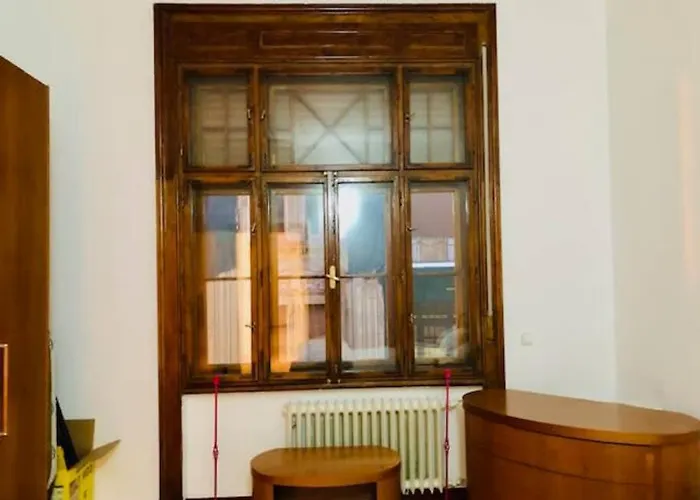 Apartment Joy City Victoriei 3-18 *